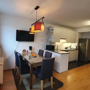 Wiener Maisonette Mit Terrasse Vienna