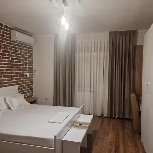 27 Center House , Shkodra Albanien